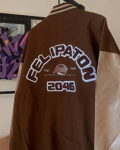 Veste de baseball en cuir pour hommes de haute qualité Vintage Winter Fall Chenille Letterman Varsity High Street du fabricant personnalisé - Product Image 3