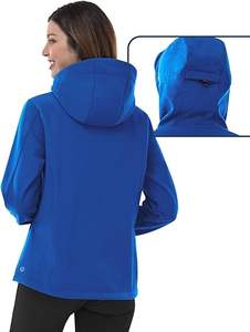 Dernière conception de meilleure qualité en plein air sweat à capuche pour femme vestes softshell streetwear décontracté vente en gros avec coupe-vent chaud soft shell - Product Image 3