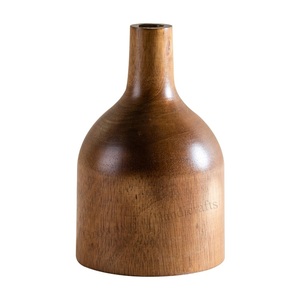 Vase à fleurs décoratif en bois de manguier au design unique pour cadeaux Vase en bois sculpté à la main pour les vendeurs en ligne à bas prix - Product Image 4