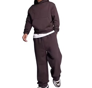 Último Diseño Personalizado de Chándal Deportivo Ajustado para Hombre/ Chándal para Hombre/ Proveedor Mayorista de Chándales Deportivos Personalizados para Hombre - Product Image 1