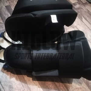 ถุงมือฮอกกี้น้ำแข็งระดับมืออาชีพ HI-GLOW SPORTS INTERNATIONAL ทนทาน สำหรับผู้ใหญ่/ผู้สูงอายุ/เด็ก  ใส่สบาย  สี/โลโก้สั่งทำได้ - Product Image 6