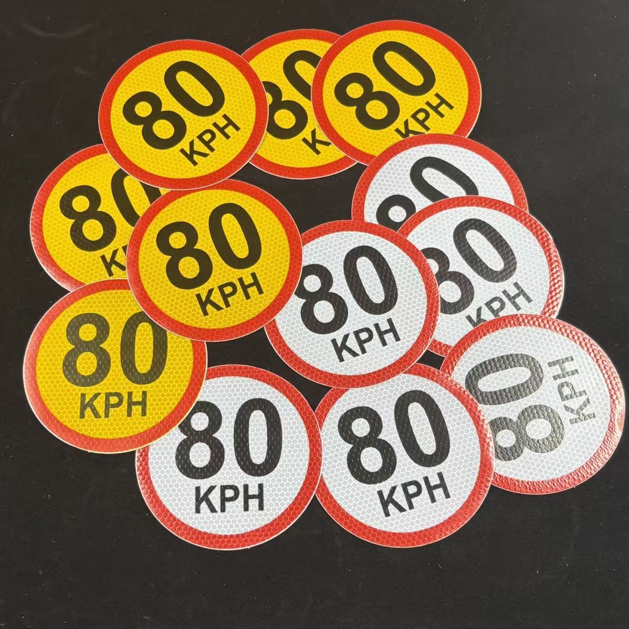 Lot De 10 Réflecteurs Ovales Rouges Yinaolan – Adhésifs, Certifiés E4, 73 X 22 X 8,5 Mm, Pour Camion, Remorque, Caravane