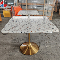 Tables de restaurant et tables basses carrées en acier inoxydable brossé doré, base tulipe, 70 cm, personnalisables, vente en gros