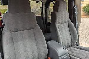 JEEP WRANGLER RUBICON 4X4 USADO, 2004, Volante a la Izquierda/Derecha - Product Image 2