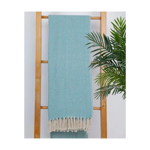 Jeté de lit et de canapé léger en mélange de bambou à texture lisse pour maisons d'été et chalets de vacances, idéal pour les acheteurs recherchant un matériau doux et facile d'entretien - Product Image 6