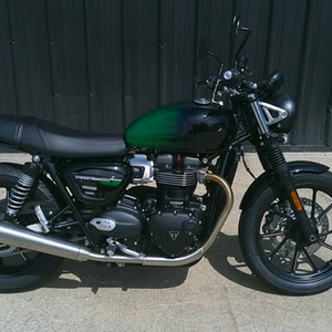 NOUVEAU ORIGINAL 2026 Triumph Speed Twin 900 Édition Stealth Nouvelle Moto d'Aventure - Product Image 3