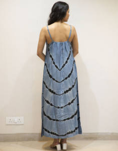 Chic et confortable rayonne Tie Dye longue robe Maxi pour femmes longue robe spaghetti parfaite pour les vacances ou l'usure quotidienne - Product Image 5