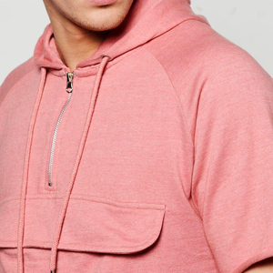 Sudadera y pantalones cortos personalizados al por mayor color rosa con bolsillo frontal oculto sudadera con cremallera media manga chándales de verano - Product Image 4
