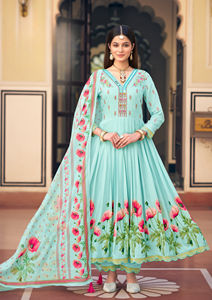 Pure Fancy Work & Khatli Handwork Mirror & Cotton Mal Full Inner Quick Dry Wedding & Party Collection Kurti con Dupatta - Product Image 3