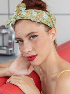 New Design Retro Floral 90*90cm Square <b>Silk</b> Feeling Bandana Head <b>Scarves</b> for Women Girls <b>Scarves</b> For Events - Product Image 4