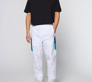 2025 Men's High Quality Nylon Tracksuit New Arrival Light Weight Windbreaker <b>Set</b> Fashionable Color Combination for Running OEM - Product Image 4