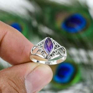 Mejor diseño clásico hecho a mano amatista piedra preciosa cabujón anillo 925 sólida plata esterlina 925 Plata estampada joyería de plata de moda - Product Image 5