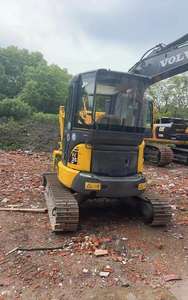 Excavatrice KOMATSU PC35 de 3.5 tonnes utilisée avec le seau de creusement Excavatrice de chenille de KOMATSU PC35 - Product Image 5