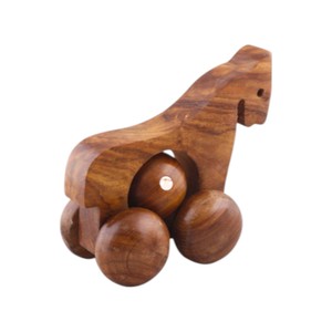 Jouet de cheval en bois fabriqué à la main sur roues pour les tout-petits avec finition lisse en forme d'animal jouet à pousser et à rouler pour les enfants jeu précoce - Product Image 2