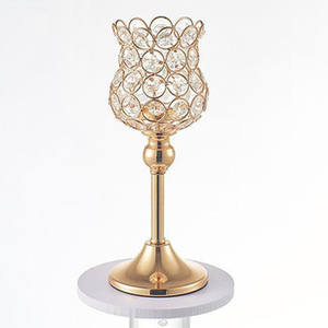 Candelabros de último diseño portavelas de cristal con cuentas de cristal elegante para mesa de comedor de café - Product Image 1