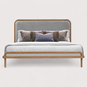 Estructura de cama de madera maciza Queen escandinava moderna con base fuerte y cabecero tapizado de madera de teca natural para hoteles y apartamentos - Product Image 3