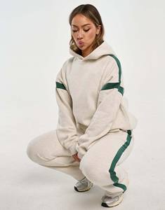 ชุดวอร์ม2ชิ้นสำหรับผู้หญิงชุดวิ่งพร้อมกระเป๋าระบายอากาศมีฮู้ดและกางเกงวอร์มใหม่ - Product Image 6