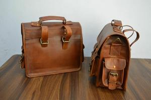 กระเป๋าหนังใส่ของทรงอานรถจักรยานยนต์ของขวัญสำหรับเขา - Product Image 2