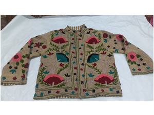 Chaqueta de Terciopelo Premium Bordada con Cuello Mao, Técnica de Tejido para Fiestas de Invierno y Ocasiones Festivas, Ropa Étnica - Product Image 2