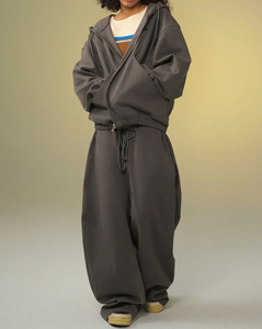 ชุดเสื้อมีฮู้ดและกางเกงวอร์มผ้าฝ้ายปักลายสำหรับผู้หญิงชุดวอร์มทรงถุงแบบรูดซิปตามสั่ง - Product Image 2