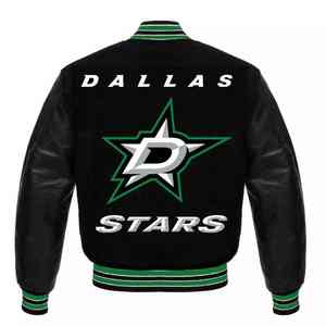 Veste universitaire en cuir véritable Letterman en laine pour hommes, noire avec patchs et étiquettes de logos brodés de couleur rouge, veste pour hommes - Product Image 3