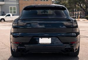 Certificado usado 2021 Porsche Cayyenne GTS Coupe Twin-Turbo V8, AWD - Product Image 3