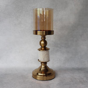 Bougeoir en métal élégant pour un décor sophistiqué Bougeoir en métal élégant pour une ambiance moderne - Product Image 2