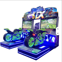 Machine d'arcade de course automobile avec simulation de conduite, 2 joueurs, construction en plastique, alimentation électrique