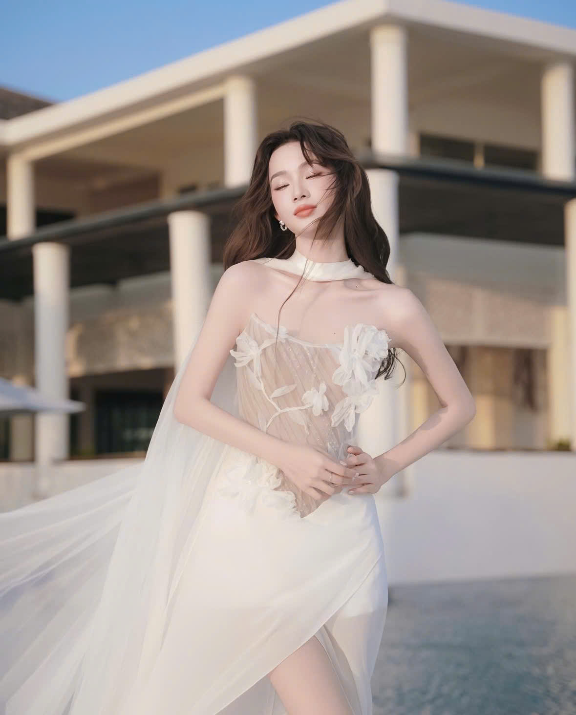A flowy white chiffon dress with an intricate floral design made in Vietnam| Alibaba.com A flowy white chiffon dress with an intricate floral design made in Vietnam| Alibaba.com