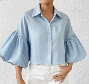 Camisa corta de lino para mujer, estilo manga obispo - Product Image 1