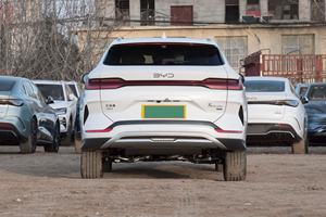 Song PLUS DM-i 112KM Premium Edition New Left R19 Dark Family-Friendly PHEV SUV 160kW <b>Motor</b> 112KM CLTC <b>Electric</b> Range - Product Image 5