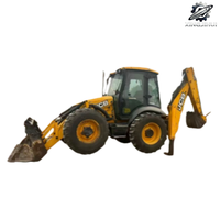 Chargeuse sur pneus JCB 4CX d'occasion, 8,6 tonnes, godet de 1 m, marque britannique d'origine, faible nombre d'heures, certifiée CE, moteur de pelle rétrocaveuse