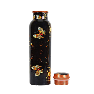 แก้วน้ำสแตนเลสสำหรับใส่เครื่องดื่มใช้ได้ทุกเพศขวดโลหะทองแดงดีไซน์ทันสมัยแบบแฮนด์เมด - Product Image 1