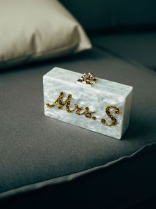 Pochette en résine de luxe, sac à main de créateur avec broderie et strass, écologique, mode estivale, haute qualité, meilleur prix - Product Image 3
