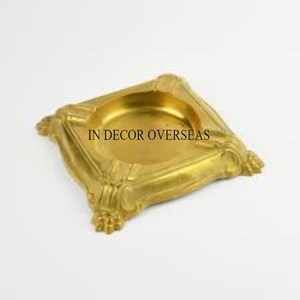 Cendrier de créateur élégant plaqué or de haute qualité en métal robuste avec des fournitures d'accessoires pour fumeurs de détails complexes - Product Image 5