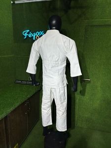 Alta calidad personalizado Judo Gi BJJ Kimono venta al por mayor Jiu Jitsu Kimono artes marciales uniforme 100% algodón Jiu Jitsu traje para hombres - Product Image 4