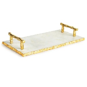Plateau de service en marbre décoratif de table de mariage pur de qualité supérieure avec poignée en métal doré plateau rectangulaire plat épais caractéristique durable - Product Image 2
