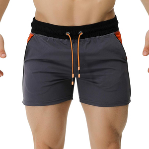 Pantalones cortos originales Urban Look para hombre, diseñados para un movimiento suave con una forma refinada y una apariencia visual equilibrada. - Product Image 2