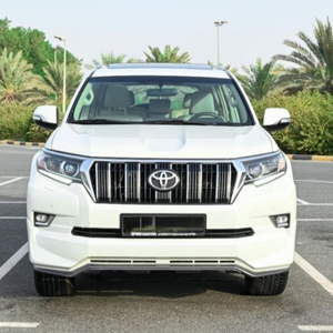 ปี 2019 ใช้สำหรับรถยนต์แลนด์ครุยเซอร์ ปราโด เครื่องยนต์ดีเซลเทอร์โบ เกียร์อัตโนมัติ ระบบขับเคลื่อนสี่ล้อ ขนาดยาง R20 เบาะหนัง พวงมาลัยซ้าย - Product Image 1