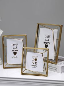 2024 marco de fotos de decoración del hogar más vendido con cubierta de vidrio marco de fotos de lujo de Metal para exhibición de mesa de escritorio - Product Image 3