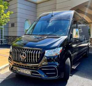 ชุดแต่งกันชนหน้า Mercedes Sprinter วัสดุ ABS พลาสติก คุณภาพสูง 100% ตรงรุ่น สินค้าขายดี สีสันปรับแต่งได้ VKM - Product Image 1
