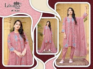 Ropa de fiesta de boda del exportador indio Trajes de Salwar listos Bordado pesado Trabajo Kurti Pantalón Dupatta Exportación Venta Organza Kurti - Product Image 4