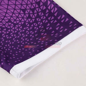 Uniforme d'équipe de football de couleur personnalisée de haute qualité 100% polyester pour la vente en ligne - Product Image 4