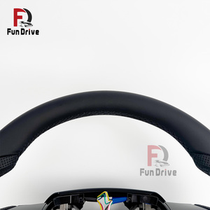 พวงมาลัยหนังแท้แบบกำหนดเองสำหรับรถยนต์โตโยต้าแลนด์ครุยเซอร์ ฟอร์จูนเนอร์ แลนด์ครุยเซอร์ ซีรีส์ 100/ซีรีส์ 80 รุ่น GR ฟอร์จูนเนอร์/ฟอร์จูนเนอร์ คาร์บอน GR - Product Image 3