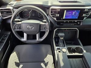 2025มือสองโตโยต้าทุนดรา SR5 4WD รถแท็กซี่ crewmax - Product Image 5