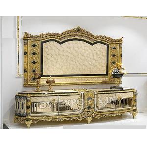 Unidad de televisión tallada a mano de madera de teca exclusiva, soporte de TV antiguo de estilo francés para el hogar, soporte de TV de madera de teca clásico para el hogar - Product Image 1