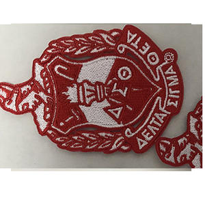 Parches insignias de moda para decoración del hogar al por mayor tela de sarga de Navidad personalizada borde cortado con láser bordado de chenilla de hierro - Product Image 2