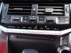 TOYOTA LAND CRUISER 2022 d'occasion - Product Image 5