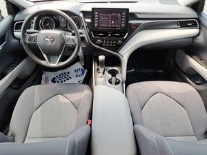 Usado 2021 Toyo-ta Camry LE - Product Image 2