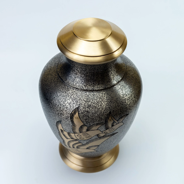 Indian Handicrafts Brass Adult Cremation Urn Golden Brushed Funeral Urn with Wood Casket Wholesale Supplies Ashes Pet's Remains